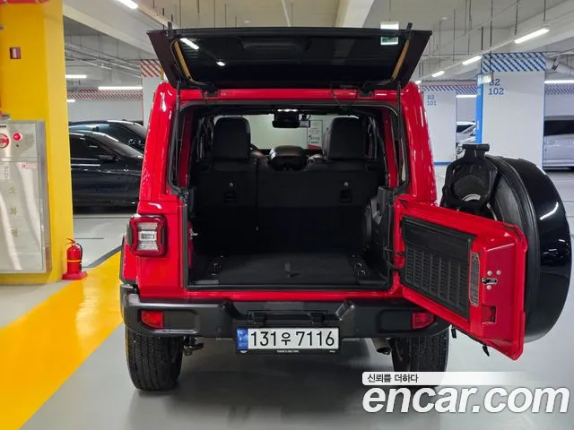 Jeep Wrangler Wrangler (JL) — Фото автомобиля 17