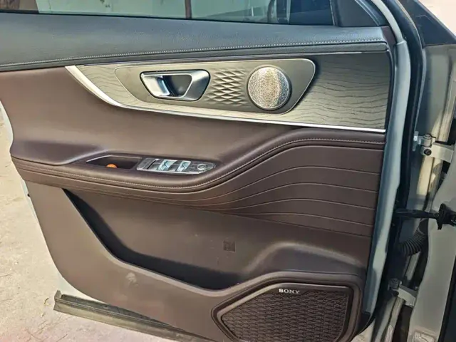 Chery Tiggo 8 PRO 2022 290T 2WD Vast Version 5-Seater — Фото автомобиля 7