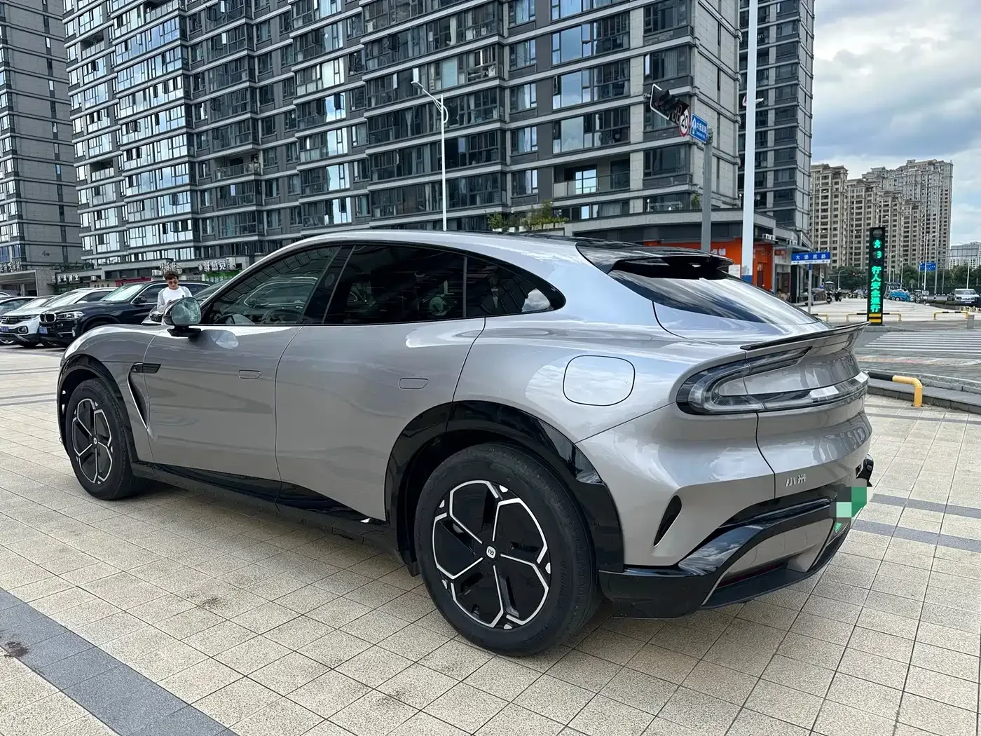 Xiaomi Auto Xiaomi YU7 2025 Extended Range RWD Edition — Фото автомобиля 11