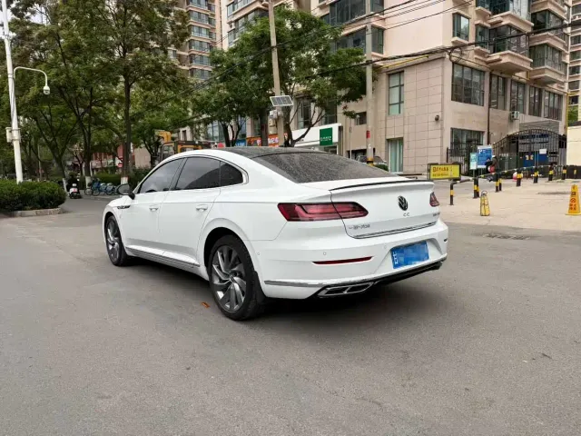 Volkswagen CC — Фото автомобиля 4