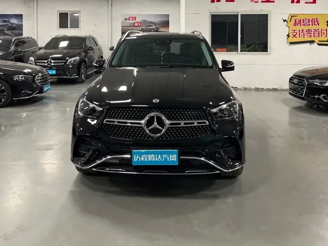 Mercedes-Benz GLE-Class — Фото автомобиля 2