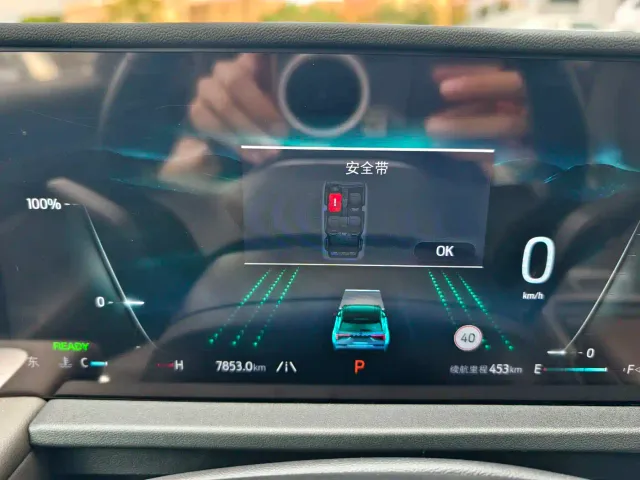 Ford Edge — Фото автомобиля 8