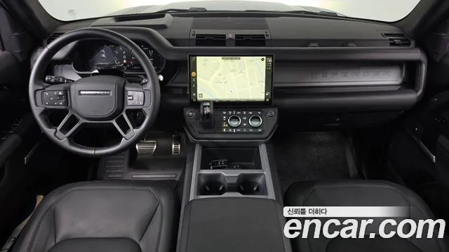 Land Rover Defender — Фото автомобиля 7