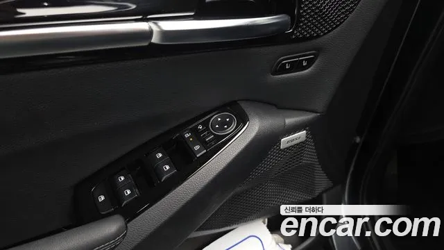 Kia Seltos — Фото автомобиля 29