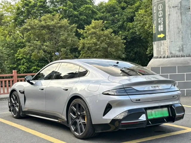 Xiaomi SU7 Ultra — Фото автомобиля 4