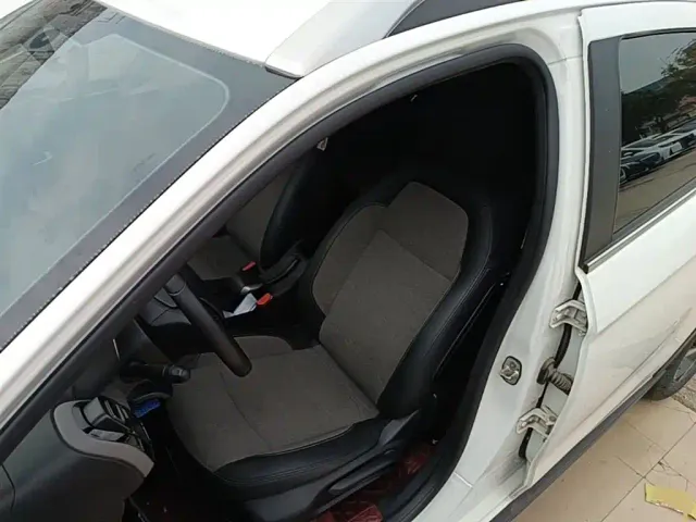 Citroen C3-XR — Фото автомобиля 14
