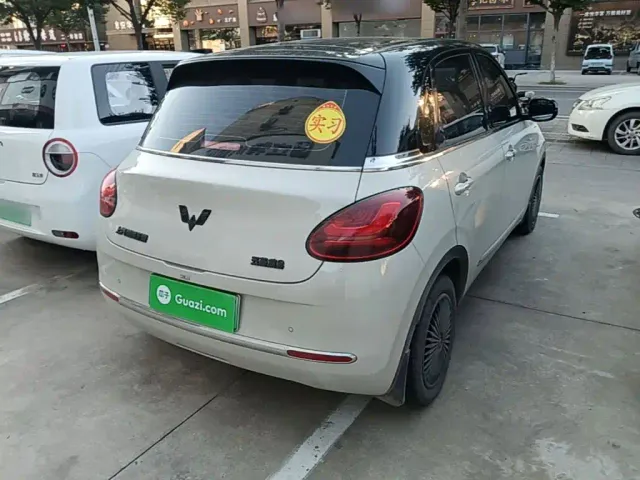 Wuling Bingo — Фото автомобиля 6