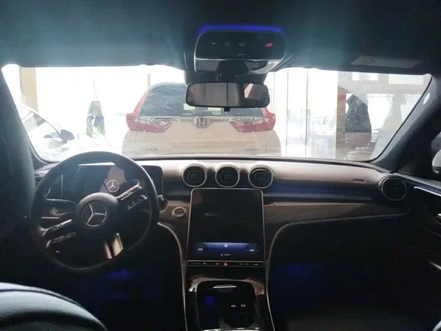 Mercedes-Benz C-Class — Фото автомобиля 4