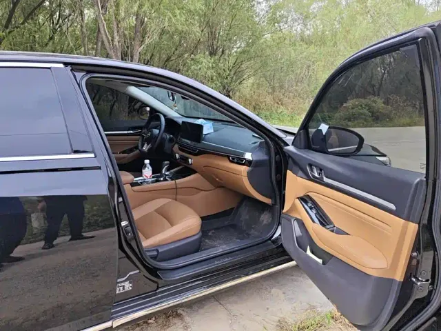 Nissan Teana — Фото автомобиля 8