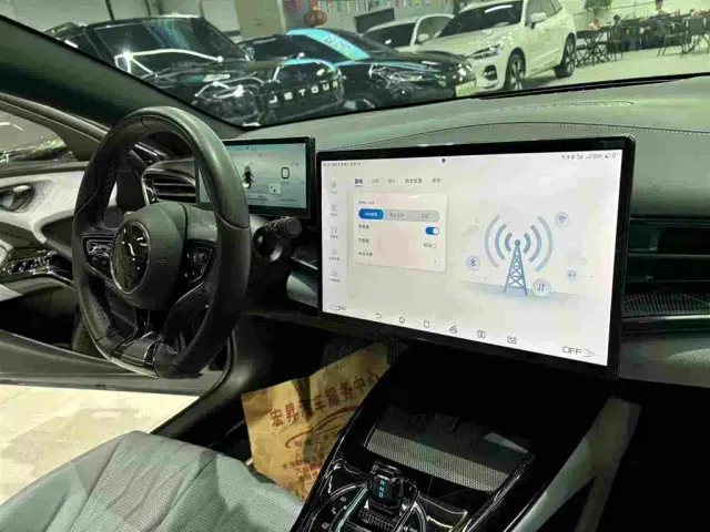 BYD Seal — Фото автомобиля 27