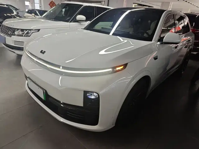 Фотография автомобиля — Li Auto L7