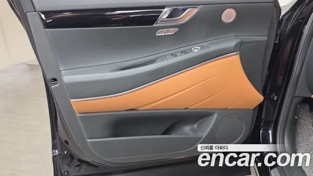 Genesis GV80 2.5T Бензин AWD — Фото автомобиля 24