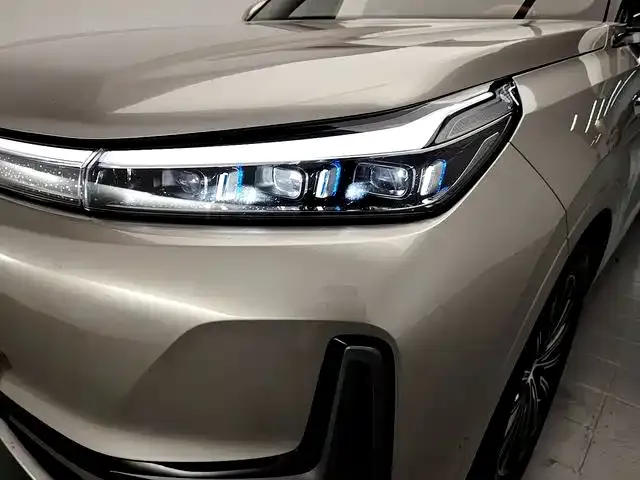 Geely Galaxy M9 — Фото автомобиля 18