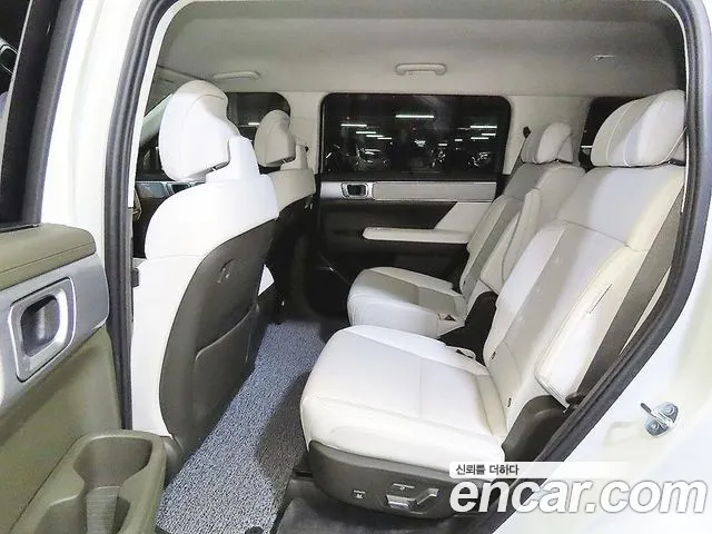 Hyundai Santafe — Фото автомобиля 7