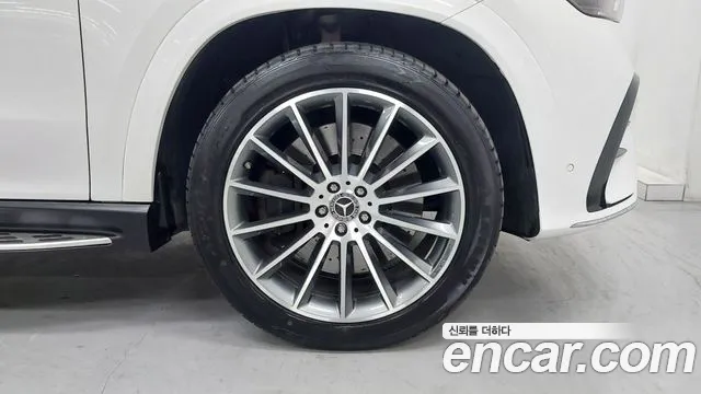 Mercedes-Benz GLE-Class — Фото автомобиля 5