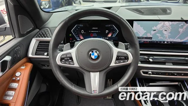 BMW X7 — Фото автомобиля 12