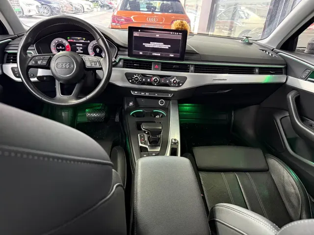 Audi A4L — Фото автомобиля 9