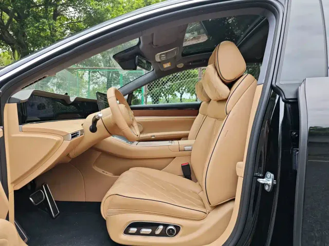 Stelato S9 — Фото автомобиля 5