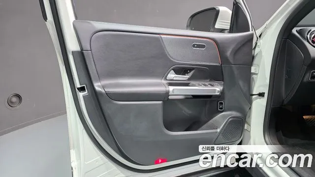 Mercedes-Benz GLB-Class GLB-класс X247 — Фото автомобиля 22