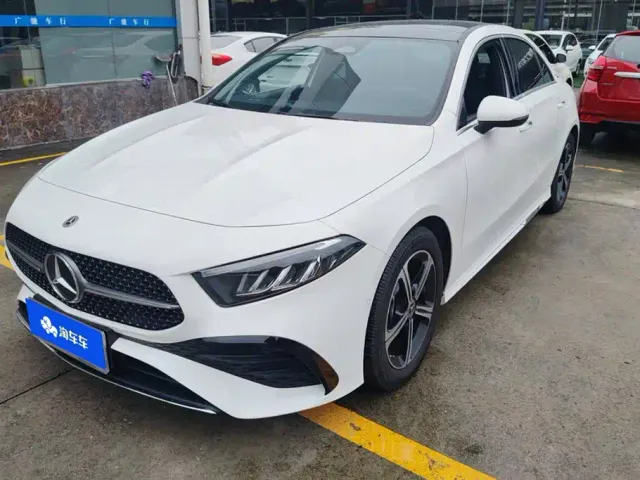 Фотография автомобиля — Mercedes-Benz A-Class