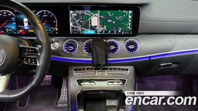 Mercedes-Benz CLS-Class — Фото автомобиля 14