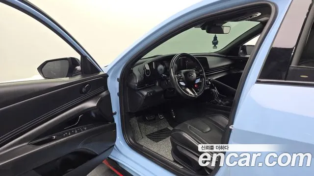 Hyundai Avante CN7 — Фото автомобиля 10