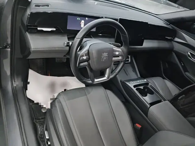 BYD Qin L — Фото автомобиля 9
