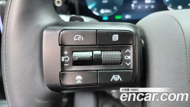 Hyundai Santa Fe MX5 — Фото автомобиля 22