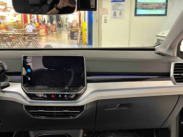 Volkswagen ID.6 CROZZ 2021 Facelift Long Range PRO — Фото автомобиля 18