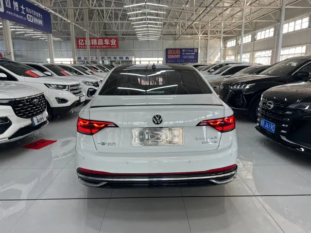 Volkswagen Sagitar — Фото автомобиля 8