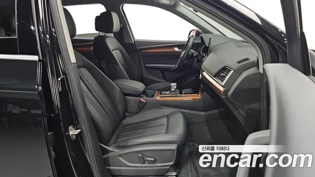 Audi Q5 45 TFSI quattro — Фото автомобиля 10