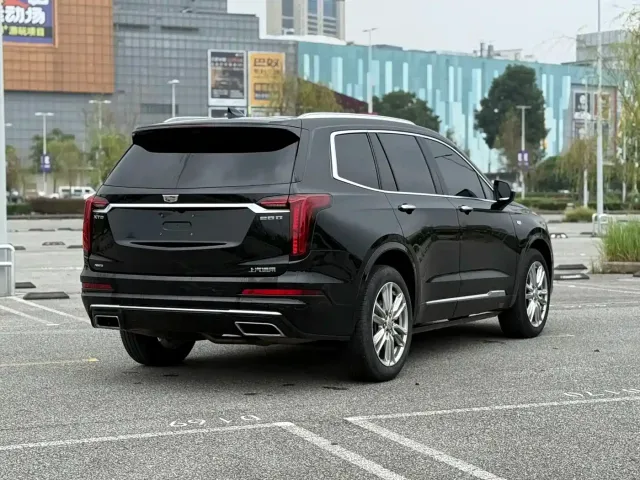 Cadillac Cadillac XT6 2022 2.0T 6-Seater 4WD Luxury 120th Anniversary Limited Edition — Фото автомобиля 6