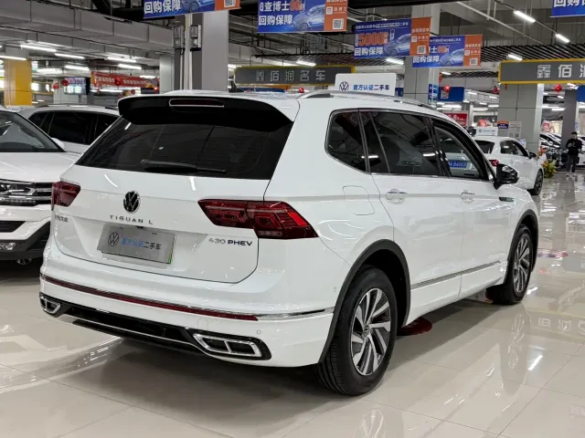 Volkswagen Tiguan L PHEV — Фото автомобиля 9