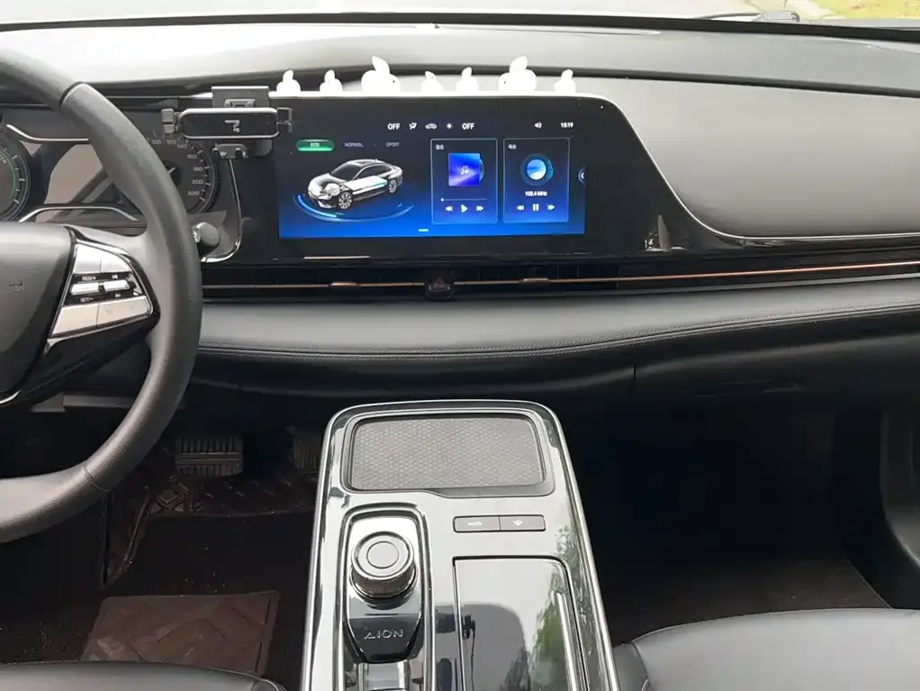 Aion AION S 2022 Mei 580 Pio — Фото автомобиля 8
