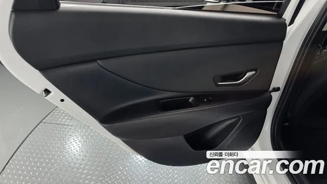 Hyundai Avante CN7 — Фото автомобиля 25