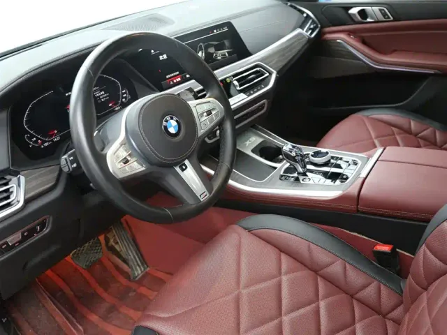BMW X5 — Фото автомобиля 8