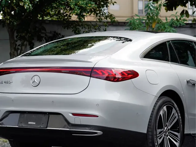 Mercedes-Benz EQS — Фото автомобиля 7