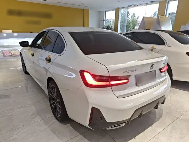 BMW 3 Series — Фото автомобиля 4