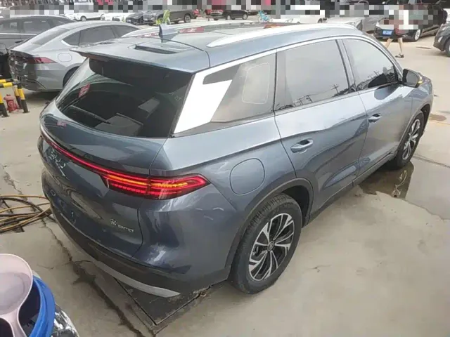 BYD Song Pro — Фото автомобиля 6