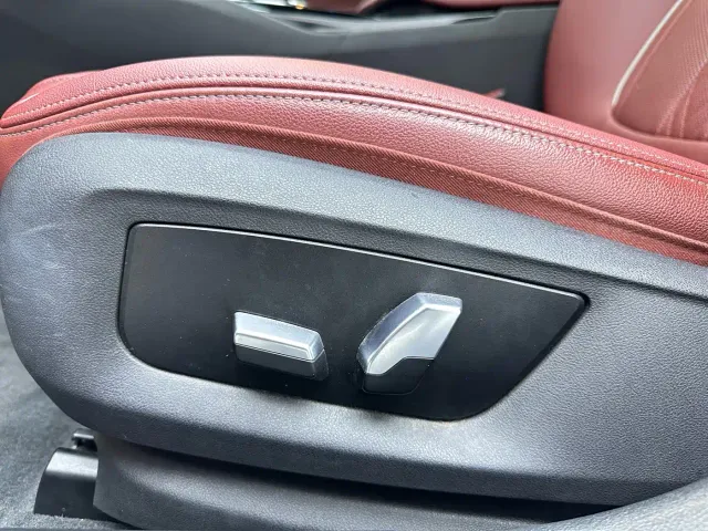 BMW 5 Series — Фото автомобиля 16