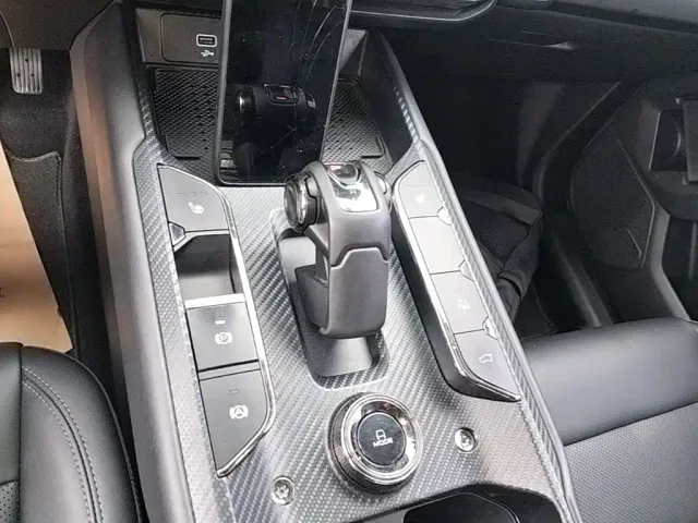 Haval Haval Second-Generation Big Dog New Energy 2023 DHT-PHEV 105km Trendy Electric Edition Plus — Фото автомобиля 13