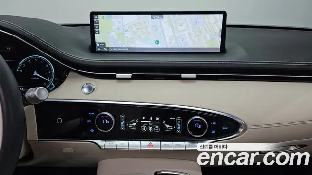 Genesis GV70 — Фото автомобиля 13