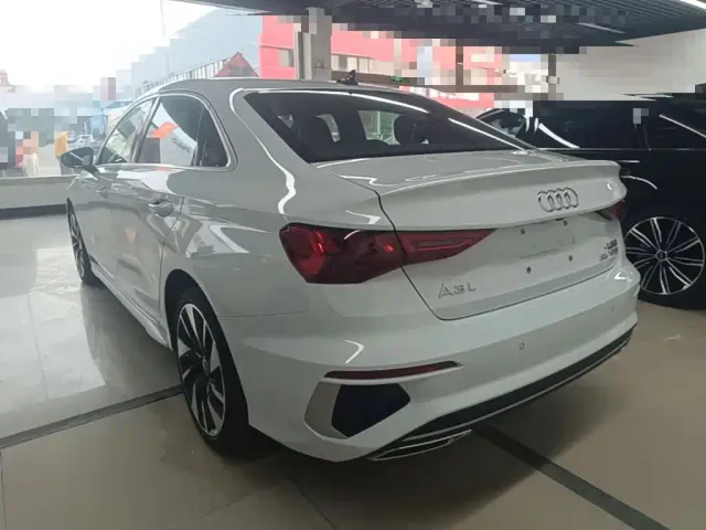 Audi A3 — Фото автомобиля 4