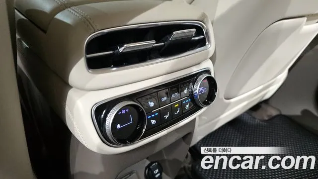 Genesis GV80 2.5T Бензин AWD — Фото автомобиля 18