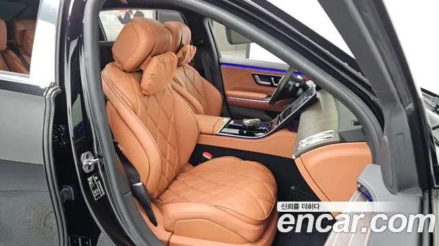 Mercedes-Benz S-Class — Фото автомобиля 11