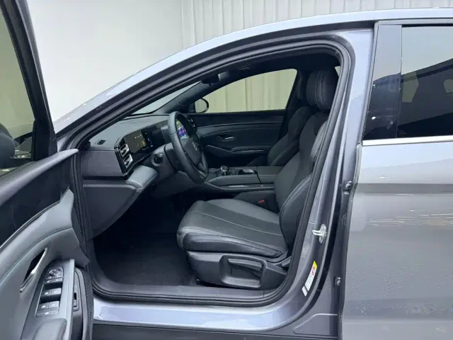 BYD Qin L — Фото автомобиля 13
