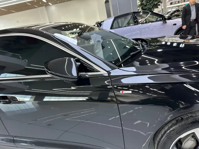 Audi A6L — Фото автомобиля 19