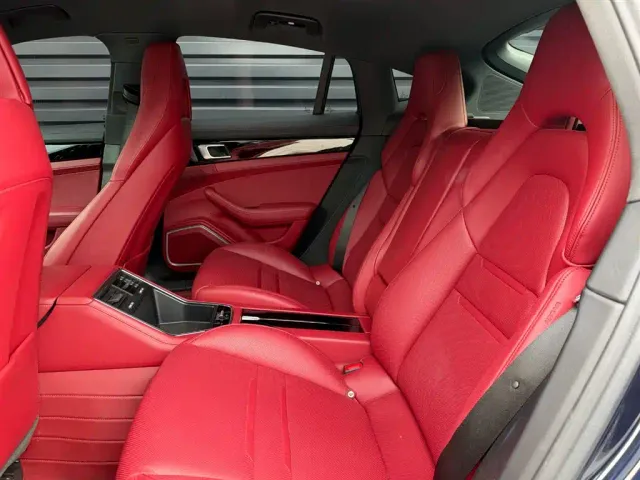 Porsche Panamera — Фото автомобиля 9
