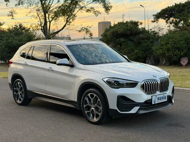 BMW X1 — Фото автомобиля 3