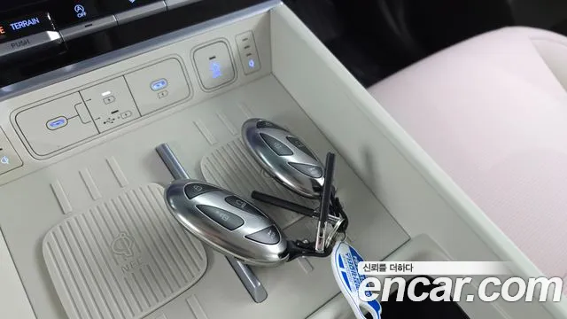 Hyundai Santa Fe MX5 — Фото автомобиля 21